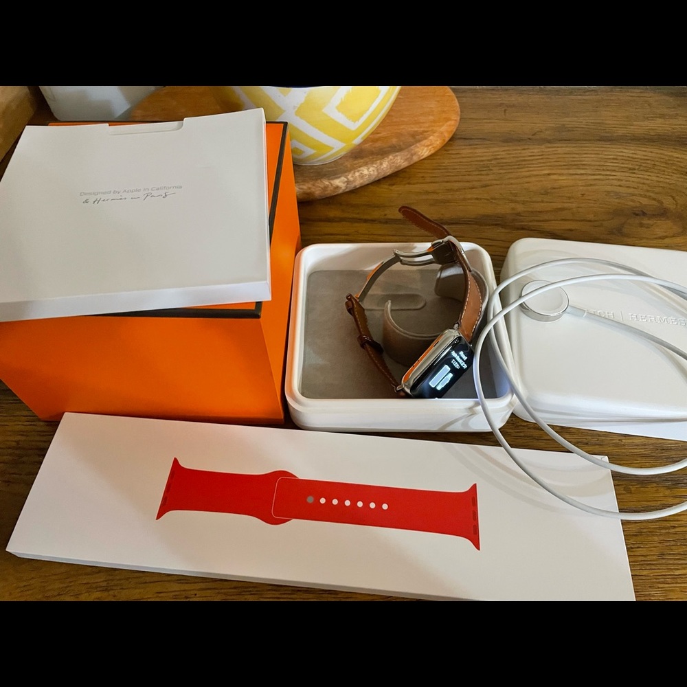 Hermes series 2 / apple watch